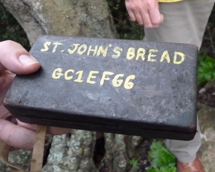 Geocache St John's bread