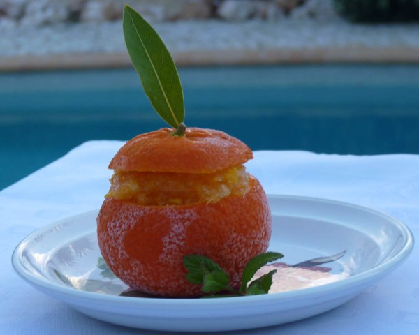 Iced Oranges make a delicious fat-free dessert!