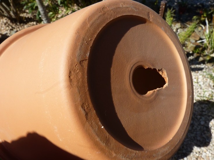 How to Make a Tippy pot display